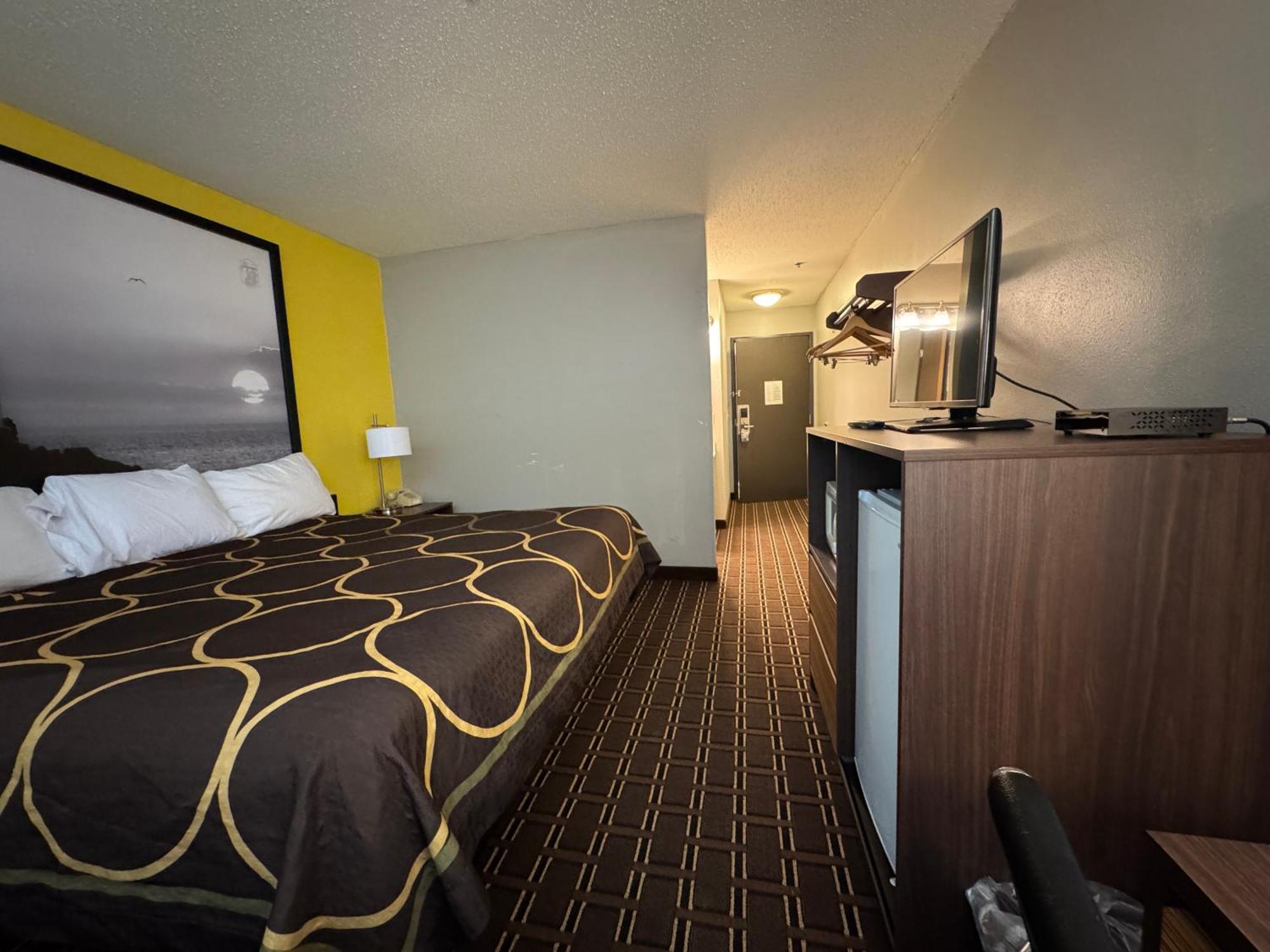 Hotel Super 8 By Wyndham Reedsburg Exteriér fotografie